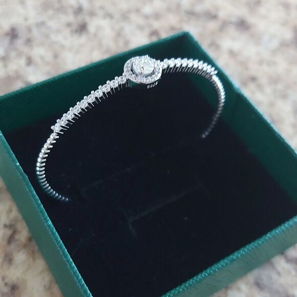 0.5 Carat Moissanite Bracelet 925 Sterling Silver - Picture 4 of 9